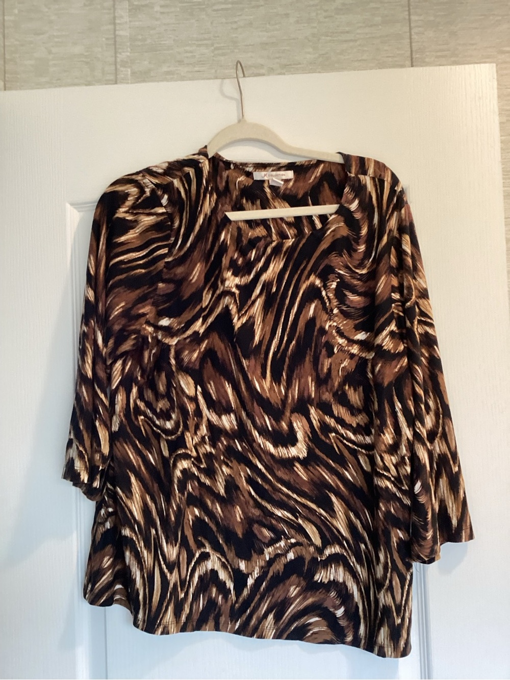 JM Collection Brown and Black Animal-Print Scoop Neck Blouse XL EUC